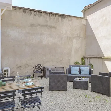 Appartamento Quirky And Restful With Air Conditioning *
